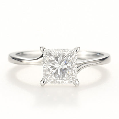 1 Carat Lab-Grown Princess Cut Solitaire Engagement Ring - 18k Yellow Gold