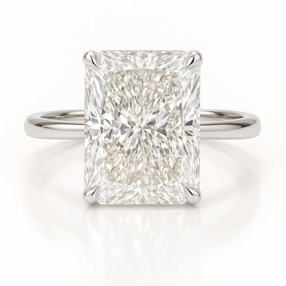 8 Carat Lab-Grown Solitaire Engagement Ring Radiant Cut – 18k Yellow Gold